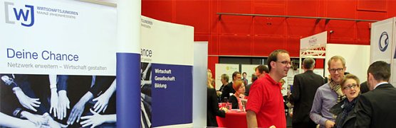 Messeplätze zu gewinnen! (Foto: IHK Erfurt) Messeplätze zu gewinnen! (Foto: IHK Erfurt)