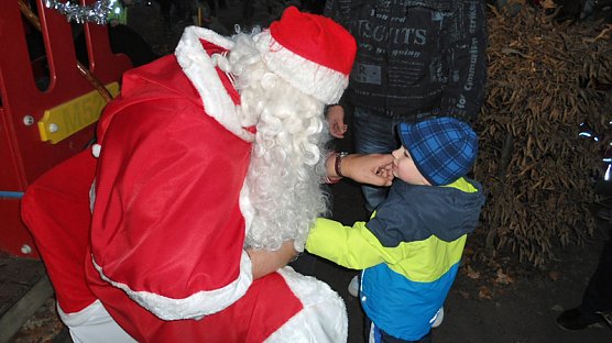 Gemütlicher Weihnachtsmarkt in der Kindervilla (Foto: Kindervilla Bad Frankenhausen) Gemütlicher Weihnachtsmarkt in der Kindervilla (Foto: Kindervilla Bad Frankenhausen)