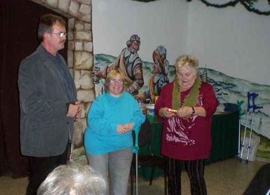 Weihnachtsfeier des VdK OV Artern (Foto: Ina Römer) Weihnachtsfeier des VdK OV Artern (Foto: Ina Römer)