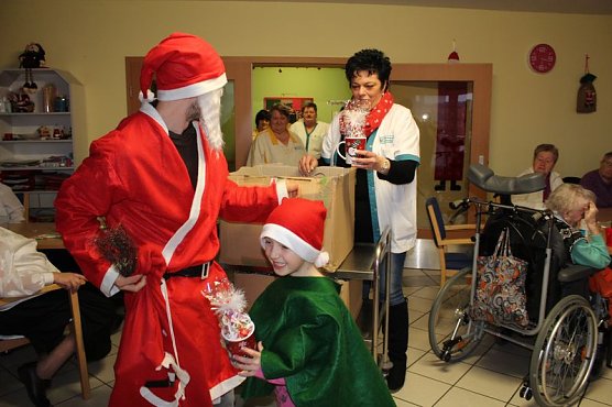 Weihnachtsmann im &Ouml;stertal (Foto: Karl-Heinz Herrmann)