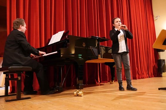 Musikschüler mit großen Erfolgen (Foto: Kreismusikschule Sondershausen) Musikschüler mit großen Erfolgen (Foto: Kreismusikschule Sondershausen)