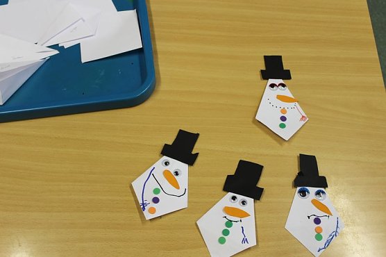 Schneefest/Winterfest im "Käferland" (Foto: Karl-Heinz Herrmann) Schneefest/Winterfest im "Käferland" (Foto: Karl-Heinz Herrmann)