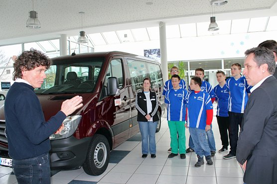 "Aktion Mensch" sponsert Fahrzeug f&uuml;r BRSG (Foto: Karl-Heinz Herrmann)