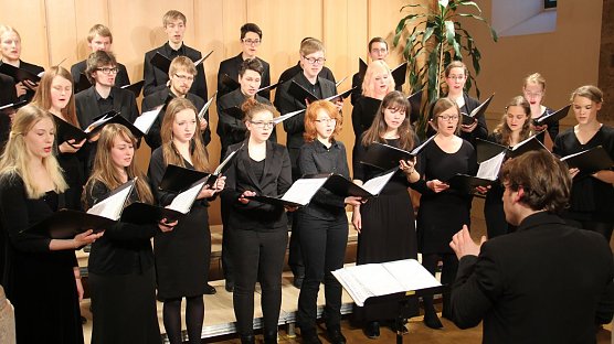 F&uuml;r kommende Projekte geprobt (Foto: Georg Gl&auml;ser)