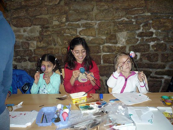 Osterbasteln (Foto: Esther Richter)