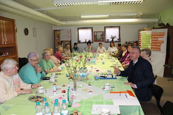 Wahl im Behindertenverband (Foto: Karl-Heinz Herrmann) Wahl im Behindertenverband (Foto: Karl-Heinz Herrmann)