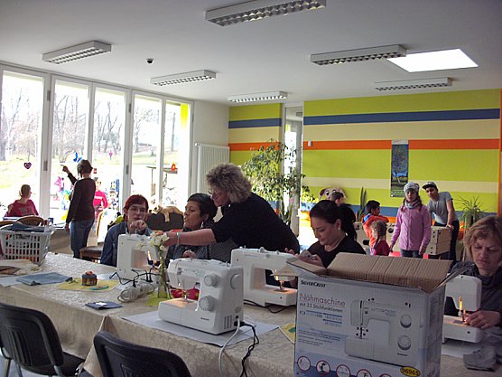 N&auml;hkurs im Arterner Freizeitzentrum (Foto: Freizeizentrum Artern)