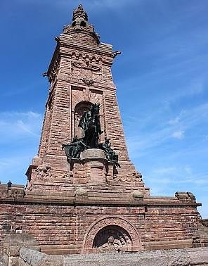 Kyffh&auml;user-Bus f&auml;hrt wieder (Foto: Karl-Heinz Herrmann)