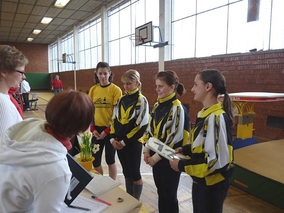 Turnen 1. Liga in Sondershausen (Foto: Karl-Heinz Herrmann)