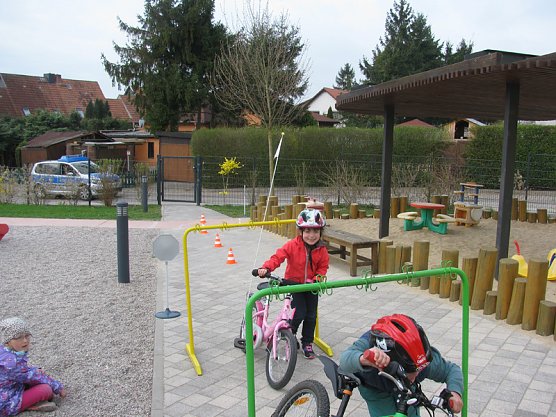 Verkehrssicherheitstag der Kita Bummi  Artern (Foto: Bernd M&uuml;ller)