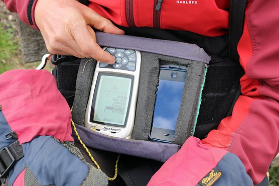 Geduld fürs Gleitschirmfliegen (Foto: Karl-Heinz Herrmann) Geduld fürs Gleitschirmfliegen (Foto: Karl-Heinz Herrmann)