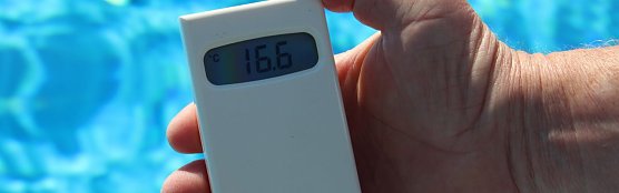 Anbaden im Bergbad Sondershausen (Foto: Karl-Heinz Herrmann) Anbaden im Bergbad Sondershausen (Foto: Karl-Heinz Herrmann)