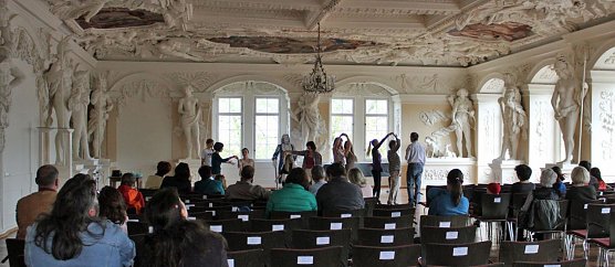 Tanzgruppe probte öffentlich (Foto: Karl-Heinz Herrmann) Tanzgruppe probte öffentlich (Foto: Karl-Heinz Herrmann)