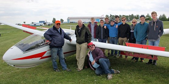 Turbulente Flugplatzwoche (Foto: Marion Haas Aeroclub) Turbulente Flugplatzwoche (Foto: Marion Haas Aeroclub)
