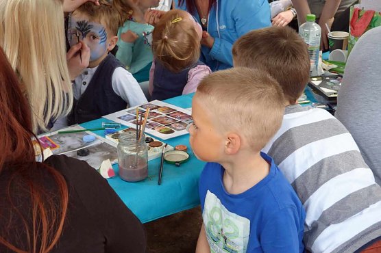 Tolles Kindermusical beim Frühlingsfest (Foto: Jana Hesse) Tolles Kindermusical beim Frühlingsfest (Foto: Jana Hesse)