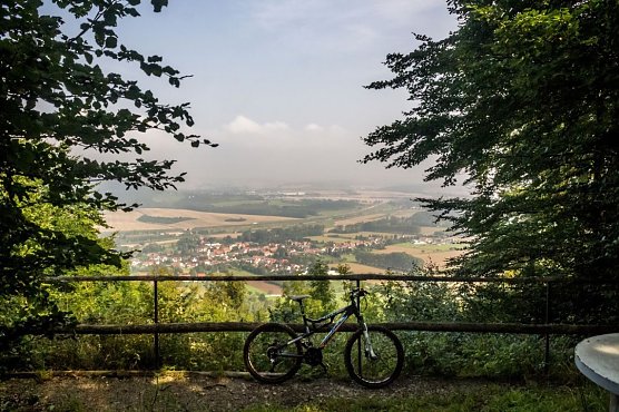 Outdoorkunden shoppen online (Foto: Gernot Thelemann)