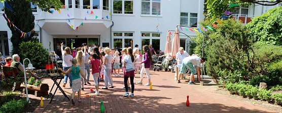 25 Jahre AWO Thüringen in Sondershausen (Foto: Karl-Heinz Herrmann) 25 Jahre AWO Thüringen in Sondershausen (Foto: Karl-Heinz Herrmann)