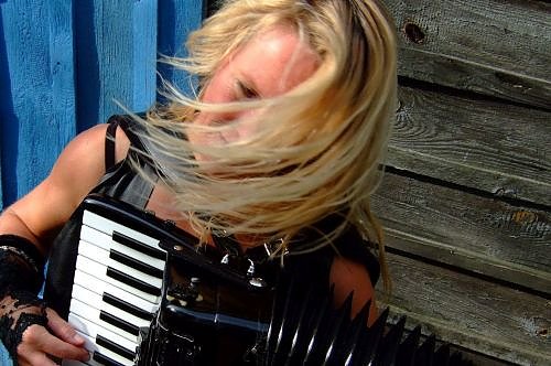 Der 25. Kunstmarkt lockt... (Foto: Kunsthof Friedrichsrode) Der 25. Kunstmarkt lockt... (Foto: Kunsthof Friedrichsrode)