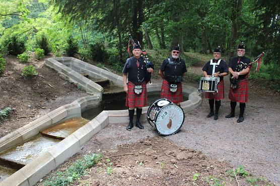 Römische Bad eingeweiht (Foto: Karl-Heinz Herrmann) Römische Bad eingeweiht (Foto: Karl-Heinz Herrmann)