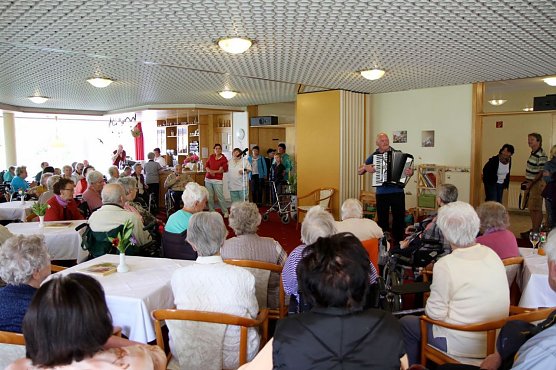 Buntes Programm zum Aktionstag (Foto: AWO Thüringen) Buntes Programm zum Aktionstag (Foto: AWO Thüringen)