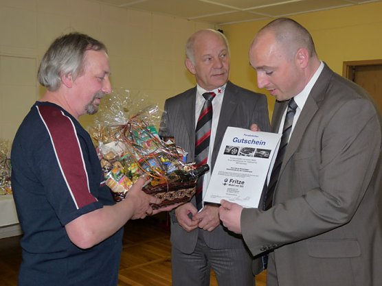 Blutspender Ehrung 2009 (Foto: Karl-Heinz Herrmann) Blutspender Ehrung 2009 (Foto: Karl-Heinz Herrmann)