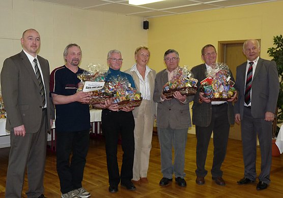 Blutspender Ehrung 2009 (Foto: Karl-Heinz Herrmann) Blutspender Ehrung 2009 (Foto: Karl-Heinz Herrmann)