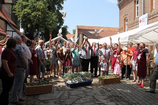 Eröffnung 1175 Jahre Niederspier (Foto: Klaus Schulz) Eröffnung 1175 Jahre Niederspier (Foto: Klaus Schulz)