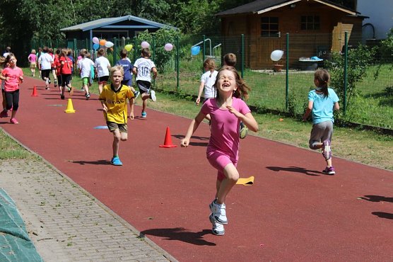 Laufen f&uuml;r gutes Wasser (Foto: Karl-Heinz Herrmann)