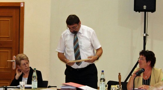 Massive Proteste gegen Schlie&szlig;ungspl&auml;ne (Foto: Karl-Heinz Herrmann)