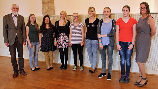 Zertifikatsübergabe an die Musikmentoren (Foto: Karl-Heinz Herrmann) Zertifikatsübergabe an die Musikmentoren (Foto: Karl-Heinz Herrmann)