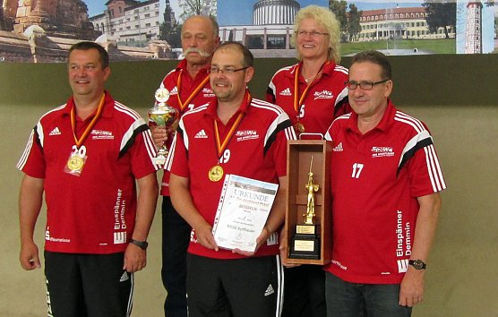 Erfolgreich beim Bosseln (Foto: Landratsamt Kyffh&auml;userkreis)