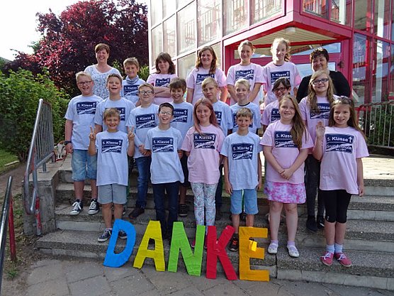 Abschied von der Schule (Foto: Privat) Abschied von der Schule (Foto: Privat)