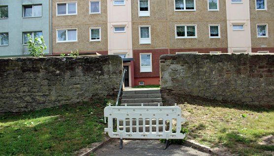 Vorübergehende Parksperrung notwendig (Foto: Karl-Heinz Herrmann) Vorübergehende Parksperrung notwendig (Foto: Karl-Heinz Herrmann)