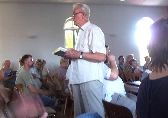 Buchlesung mit viel Zuspruch (Foto: Privat) Buchlesung mit viel Zuspruch (Foto: Privat)