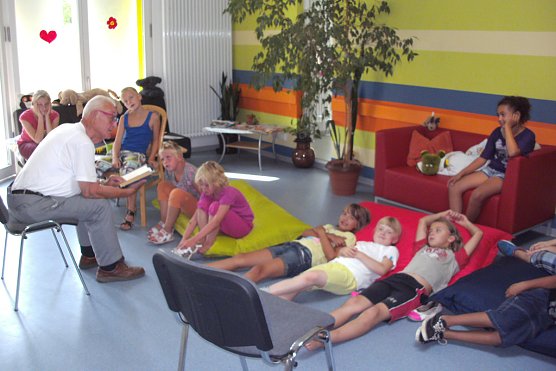 Von der Lesenacht 2015 Artern (Foto: Freizeitzentrum Artern) Von der Lesenacht 2015 Artern (Foto: Freizeitzentrum Artern)