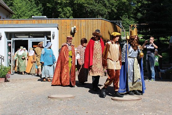 Kaiser Barbarossa begr&uuml;&szlig;te die Bergleute (Foto: Karl-Heinz Herrmann)