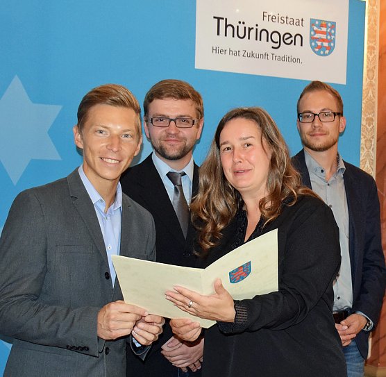 Standort Sondershausen geehrt  (Foto: Th&uuml;ringer Arbeits- und Sozialministerium/WAGO)