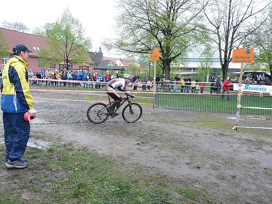 31. Kyffhäuser Berglauf (Foto: Karl-Heinz Herrmann) 31. Kyffhäuser Berglauf (Foto: Karl-Heinz Herrmann)