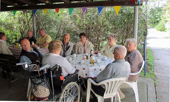 Bei Anglern zu Gast (Foto: Ina R&ouml;mer)