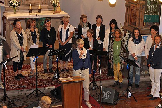 "Am Anfang war das Wort" (Foto: Karl-Heinz Herrmann) "Am Anfang war das Wort" (Foto: Karl-Heinz Herrmann)