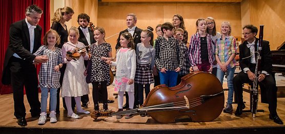 Begegnung zwischen Musik und bildender Kunst (Foto: Jana Groß) Begegnung zwischen Musik und bildender Kunst (Foto: Jana Groß)