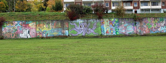 Frischekur im Hasenholz/Östertal (Foto: Karl-Heinz Herrmann) Frischekur im Hasenholz/Östertal (Foto: Karl-Heinz Herrmann)