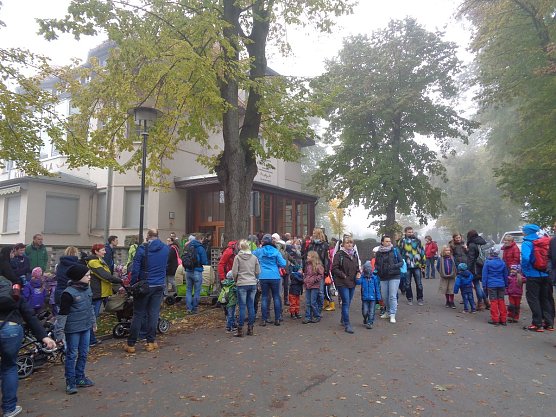 Auch bei Nebel kann man wandern (Foto: Kindervilla Bad Frankenhausen)