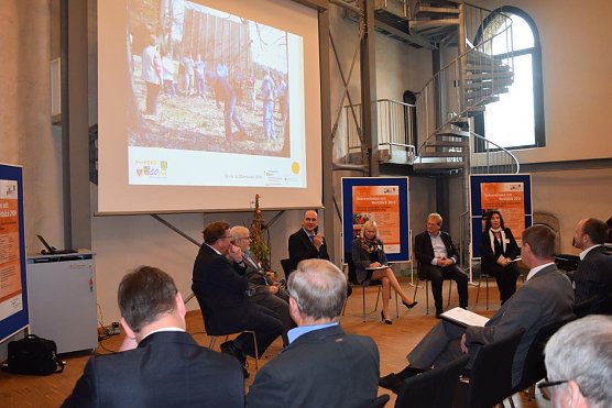 Abschlussveranstaltung 10 Jahre Perspektive 50plus (Foto: Landratsamt Kyffh&auml;userkreis)