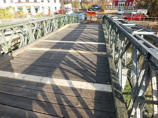 Behelfsbrücke "Bailey" kontrolliert (Foto: Steffen Zeuner) Behelfsbrücke "Bailey" kontrolliert (Foto: Steffen Zeuner)