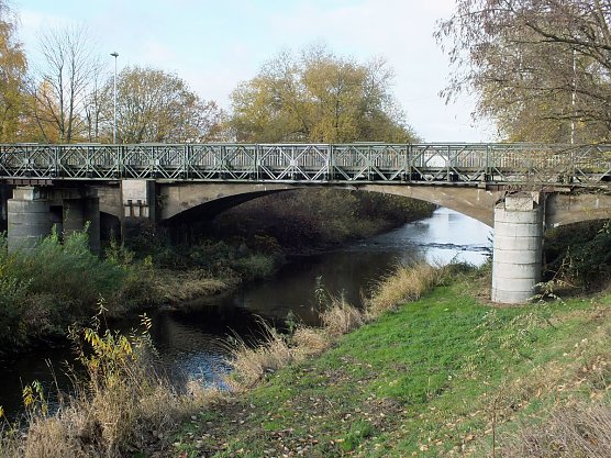 Behelfsbrücke "Bailey" kontrolliert (Foto: Steffen Zeuner) Behelfsbrücke "Bailey" kontrolliert (Foto: Steffen Zeuner)