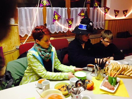 Halloween auf dem Hundeplatz (Foto: Schutz- & Gebrauchshunde-Sportverein MV Sondershausen e.V. )