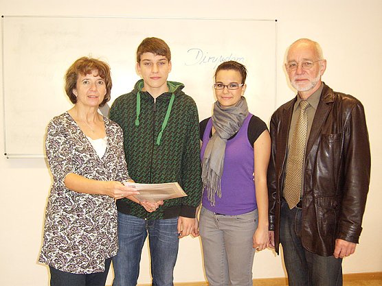 Kooperationsvereinbarungen &uuml;bergeben (Foto: IHK Nordhausen)