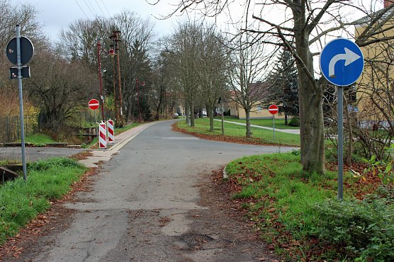 Radweg durch Frankenhausen nutzbar, aber... (Foto: Karl-Heinz Herrmann)