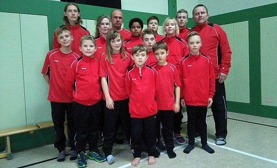 Fluch und Segen im neuen Anzug (Foto: Lukas Keilitz)